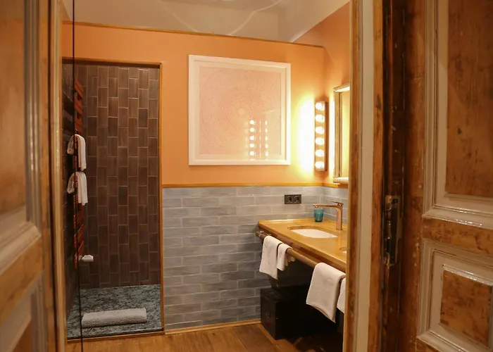 Brody House - Boutique